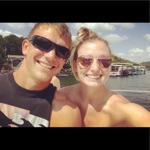 Meet your Posher, Brooke